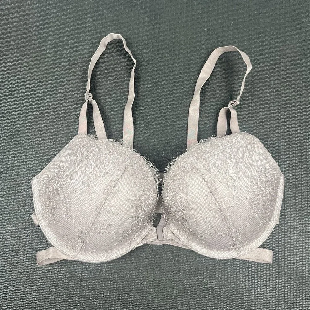 Victoria's Secret Bra Very Sexy Push Up 32DD Lavender Purple Lace Overlay 316902